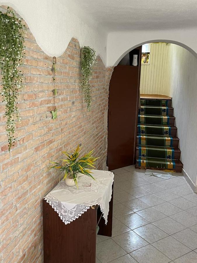 Ferienwohnung Dana Cres Exterior foto
