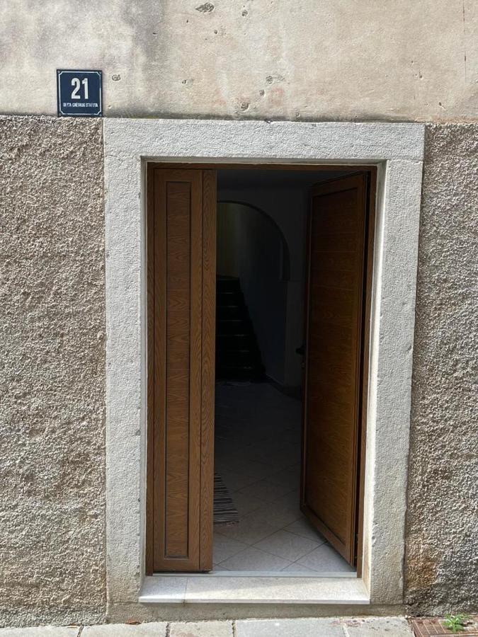 Ferienwohnung Dana Cres Exterior foto