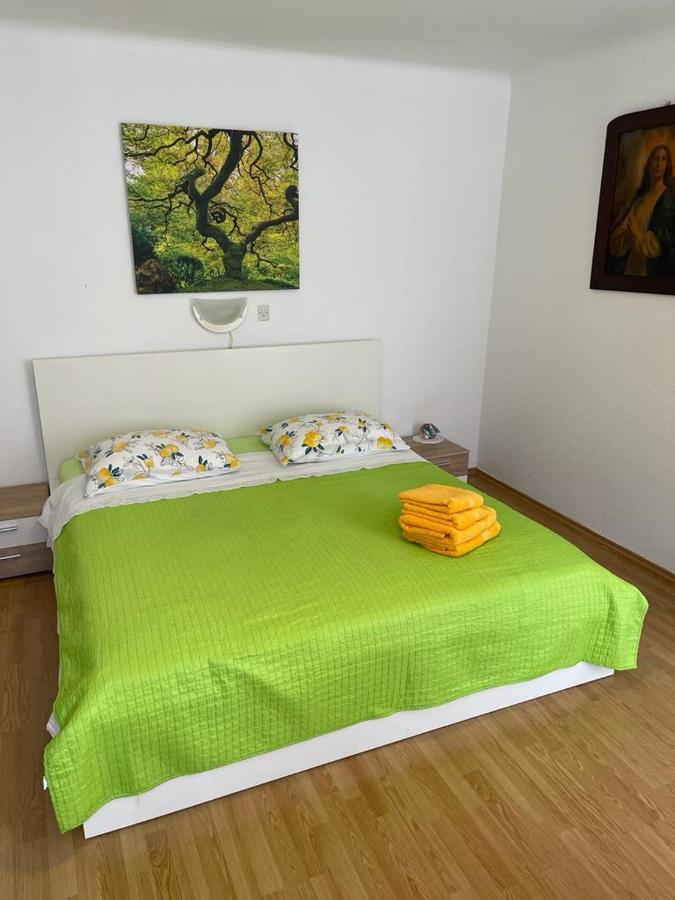 Ferienwohnung Dana Cres Exterior foto