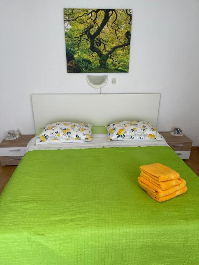 Ferienwohnung Dana Cres Exterior foto