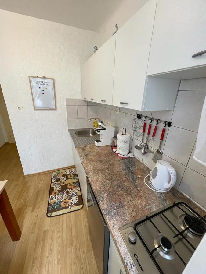 Ferienwohnung Dana Cres Exterior foto